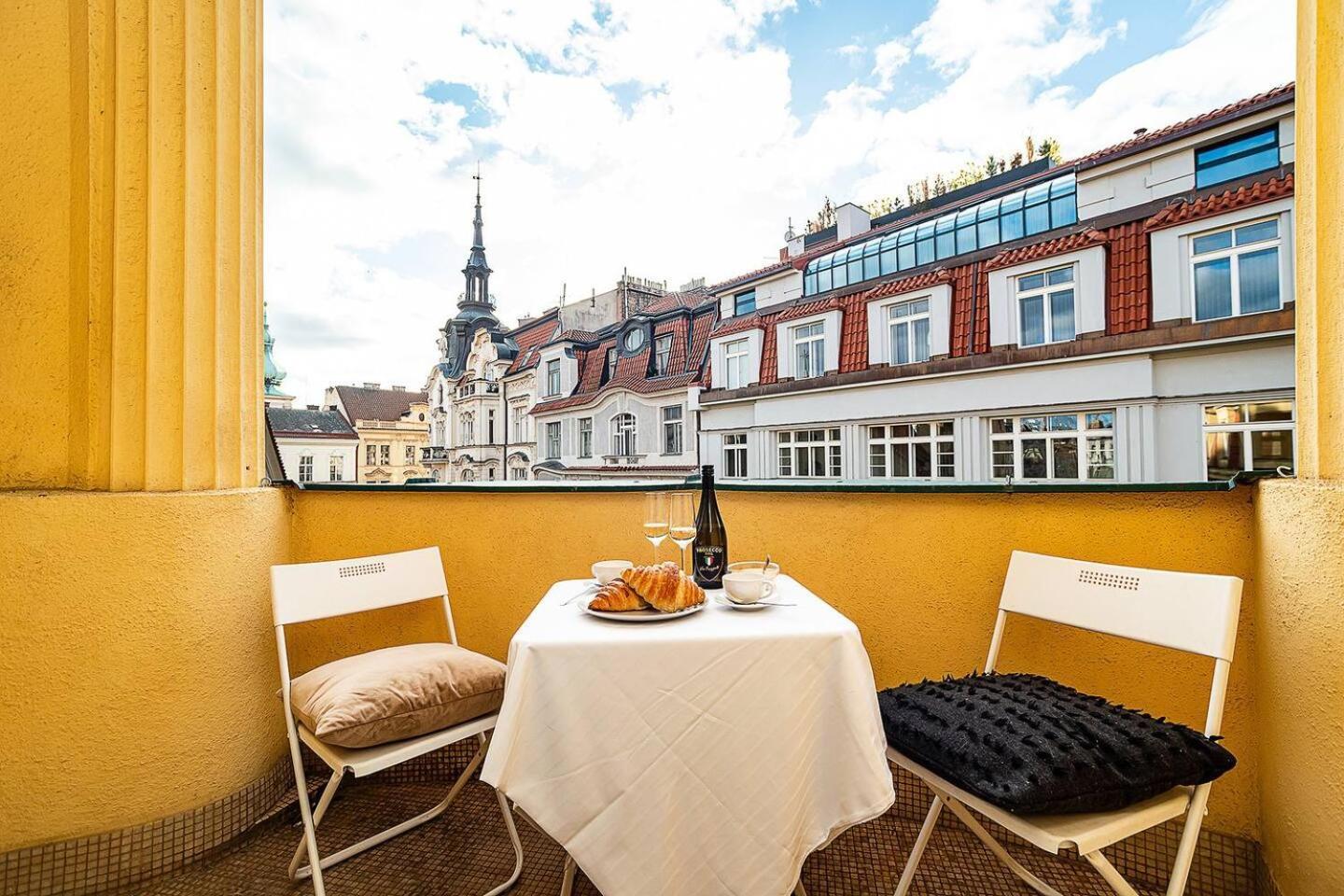 Apartment Elegant Old Town With Balcony *
